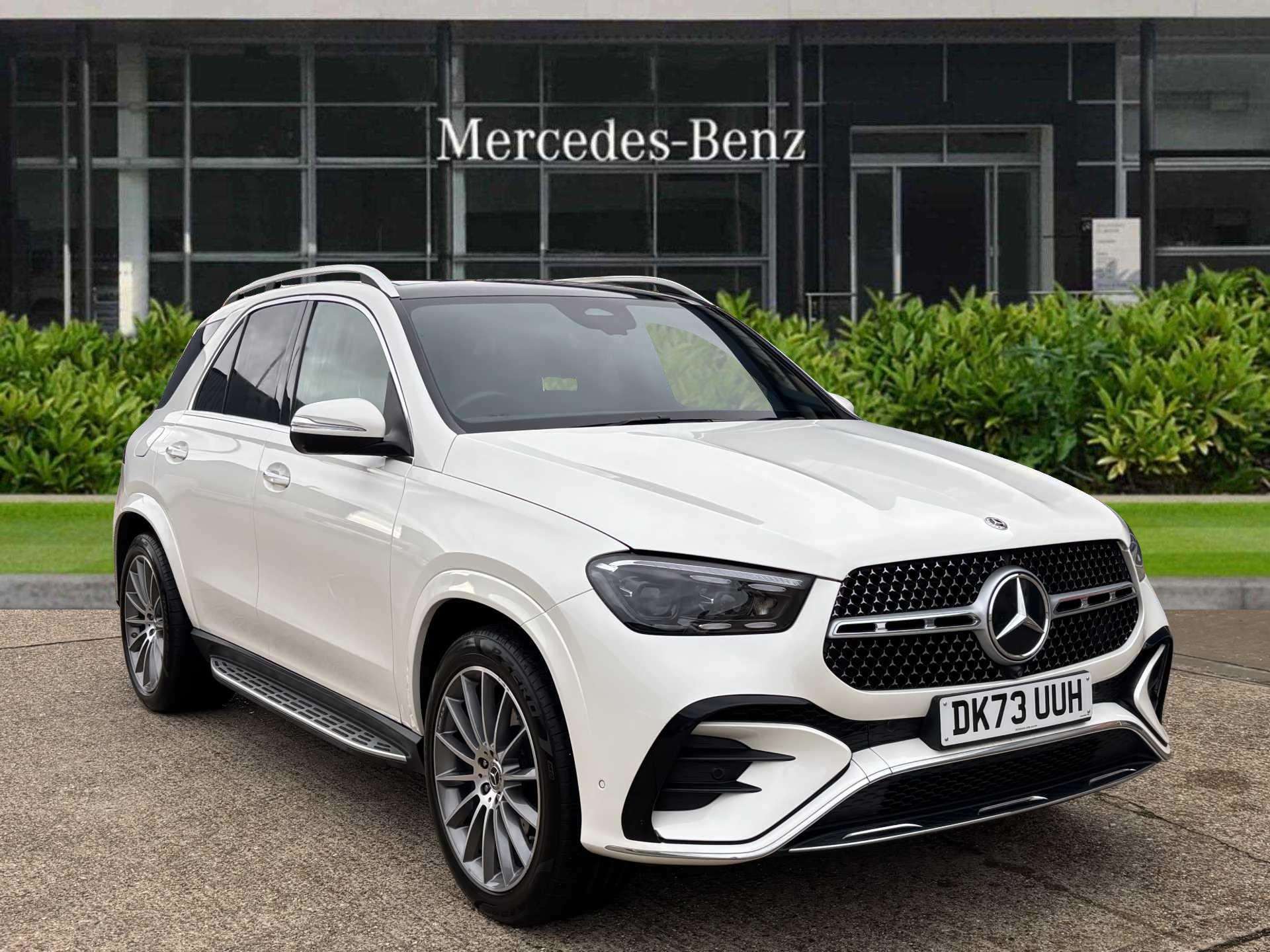 Main listing image - Mercedes-Benz GLE