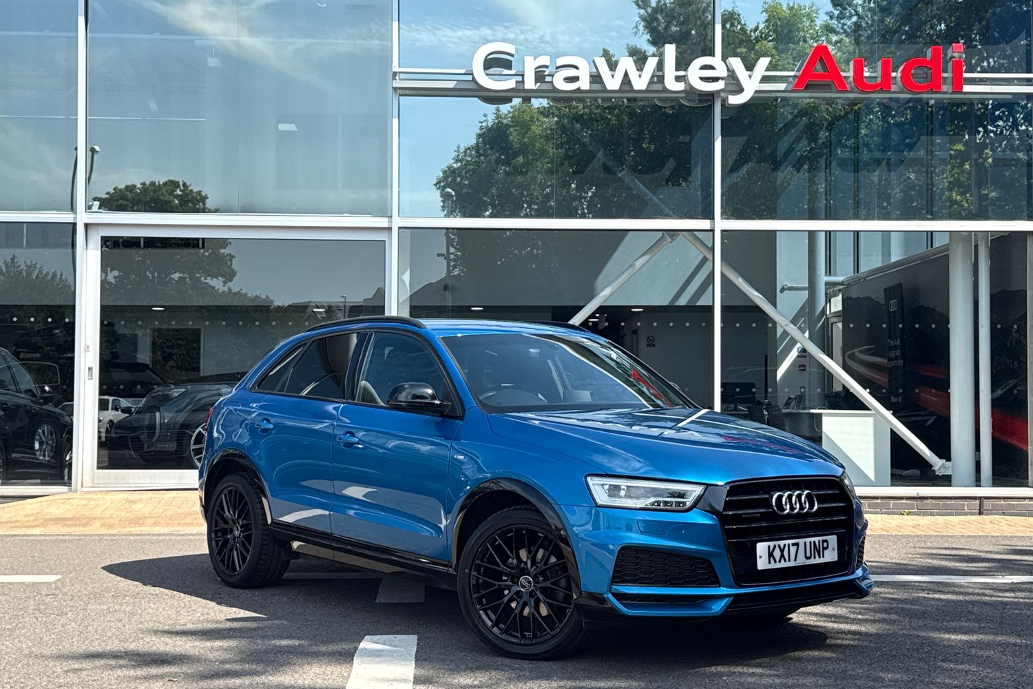 Main listing image - Audi Q3