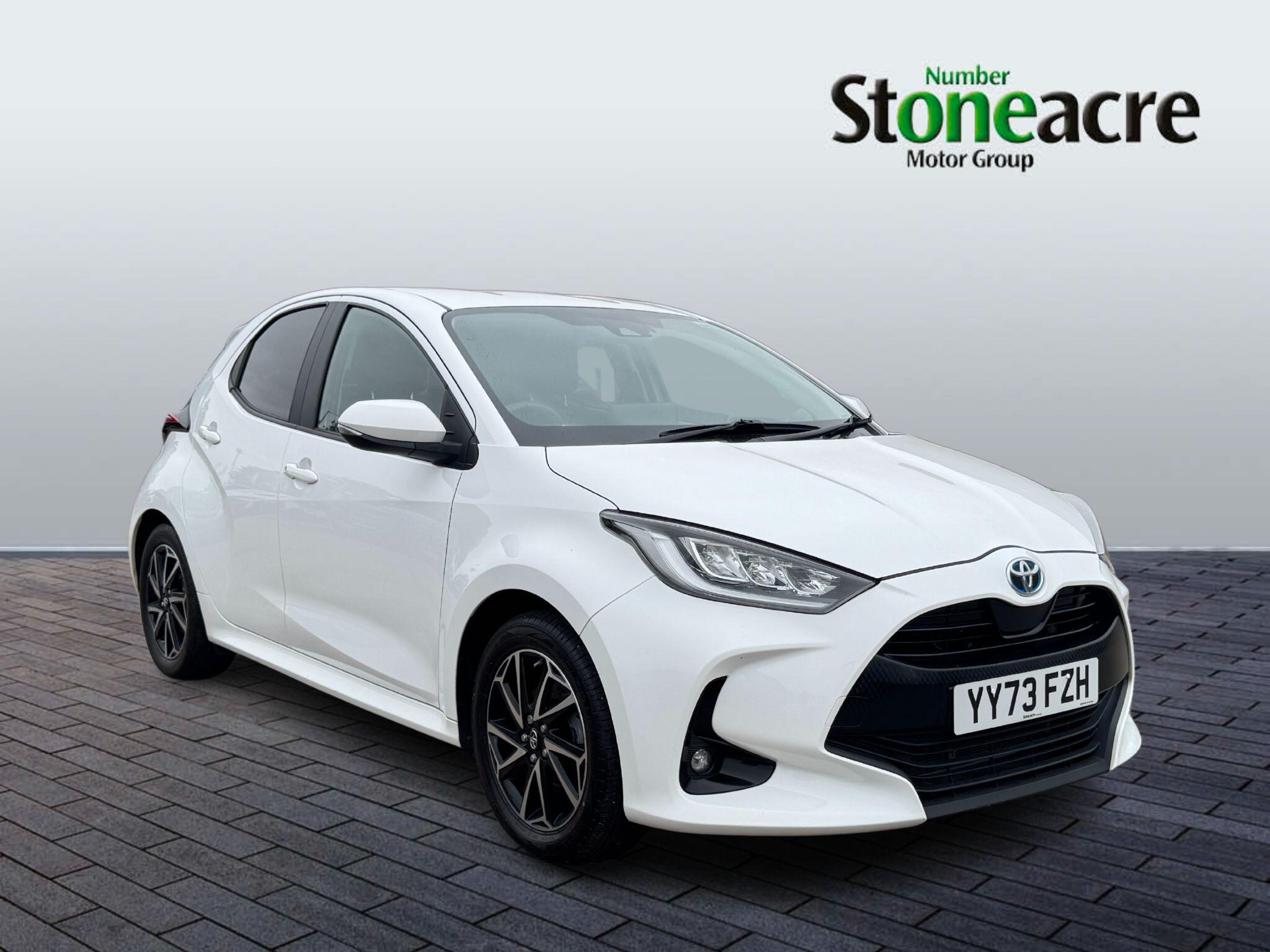 Main listing image - Toyota Yaris