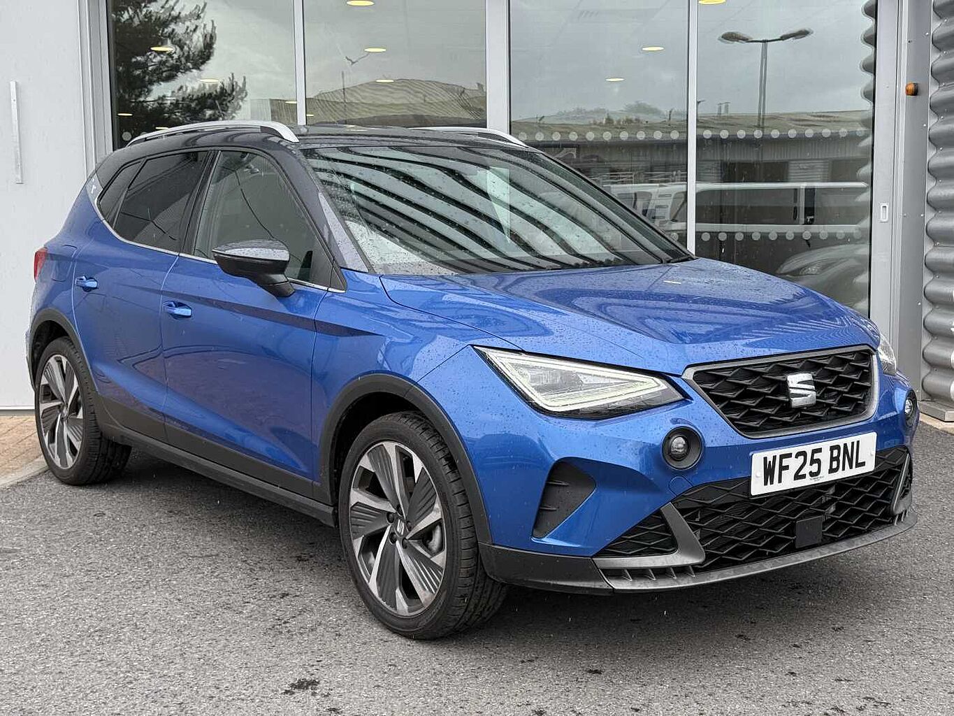 Main listing image - SEAT Arona