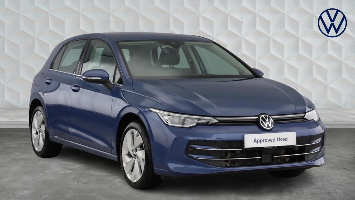 Main listing image - Volkswagen Golf