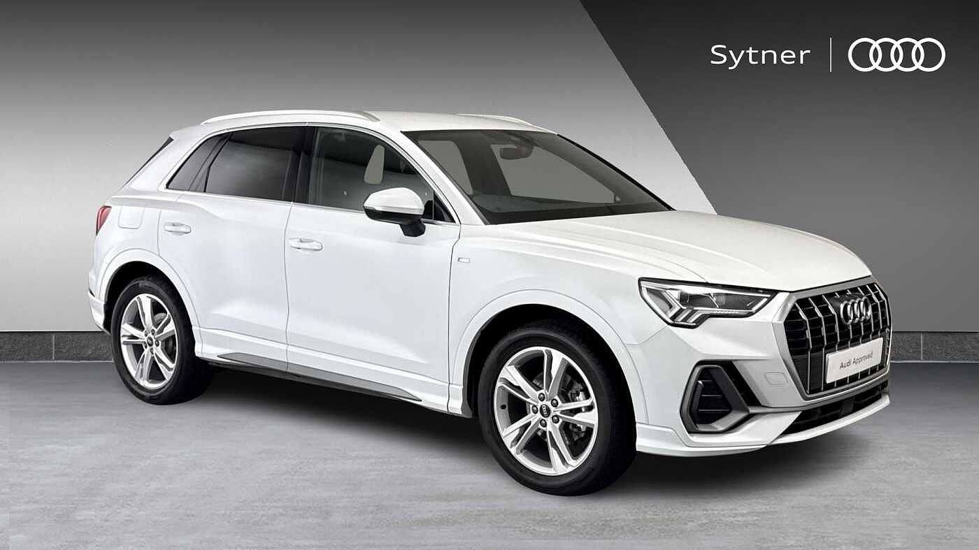 Main listing image - Audi Q3