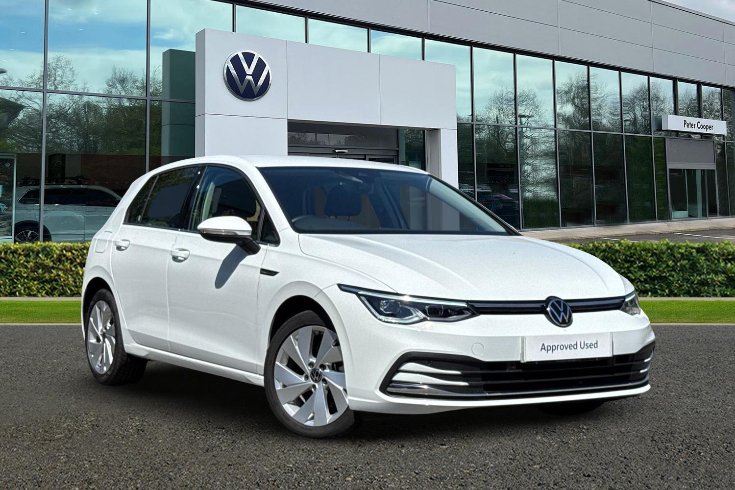 Main listing image - Volkswagen Golf