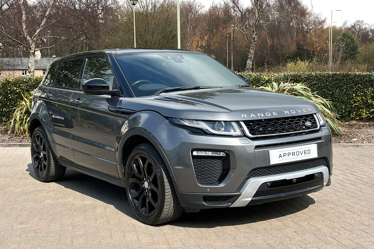 Main listing image - Land Rover Range Rover Evoque