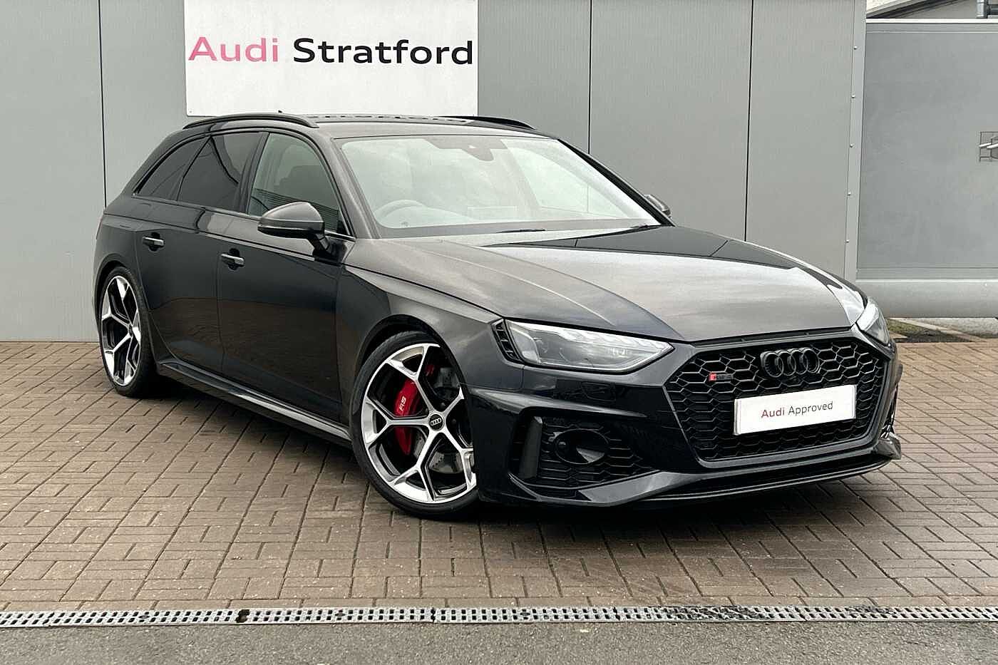 Main listing image - Audi RS4