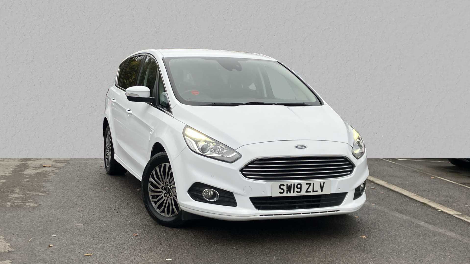 Main listing image - Ford S-MAX