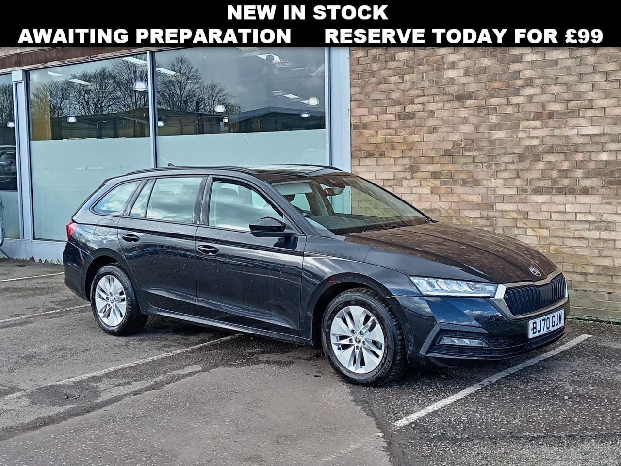 Main listing image - Skoda Octavia Estate