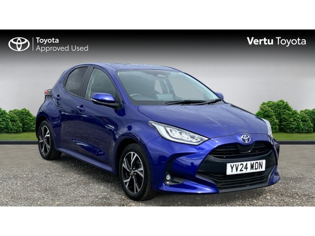 Main listing image - Toyota Yaris