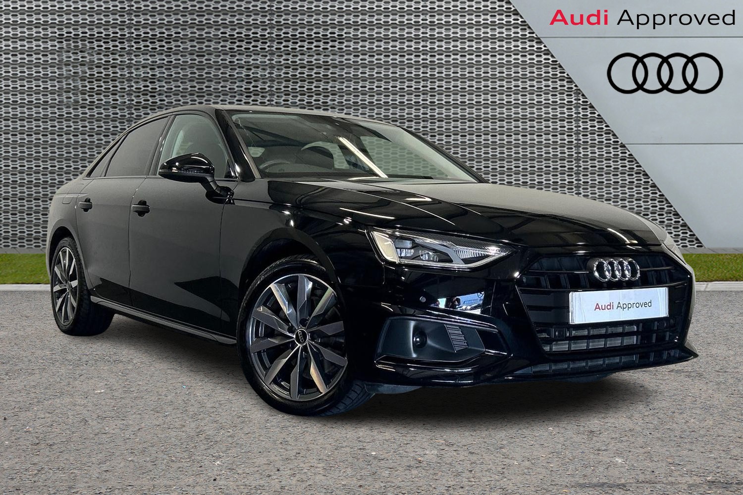 Main listing image - Audi A4