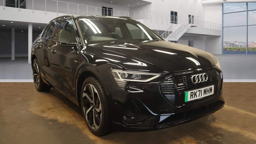 Main listing image - Audi e-tron