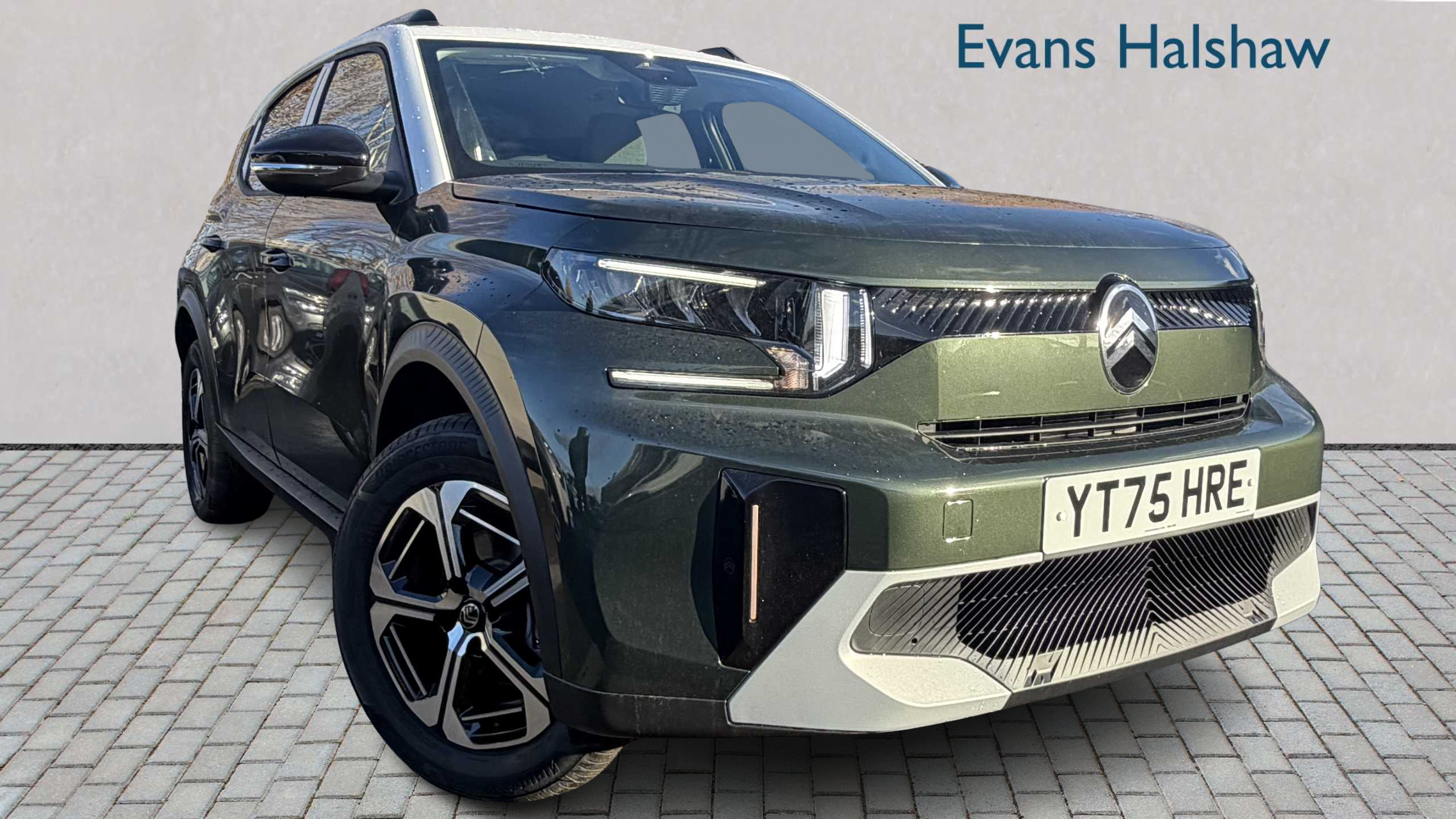 Main listing image - Citroen C3 Aircross