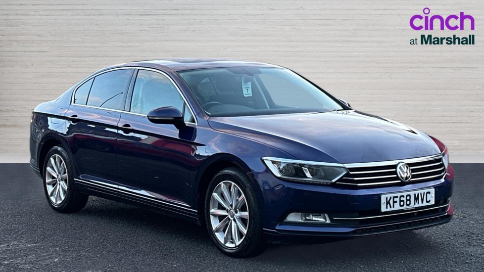 Main listing image - Volkswagen Passat