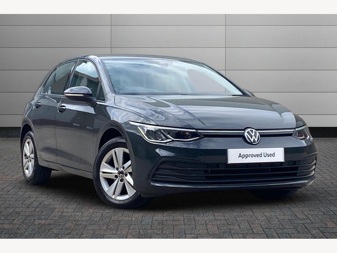 Main listing image - Volkswagen Golf