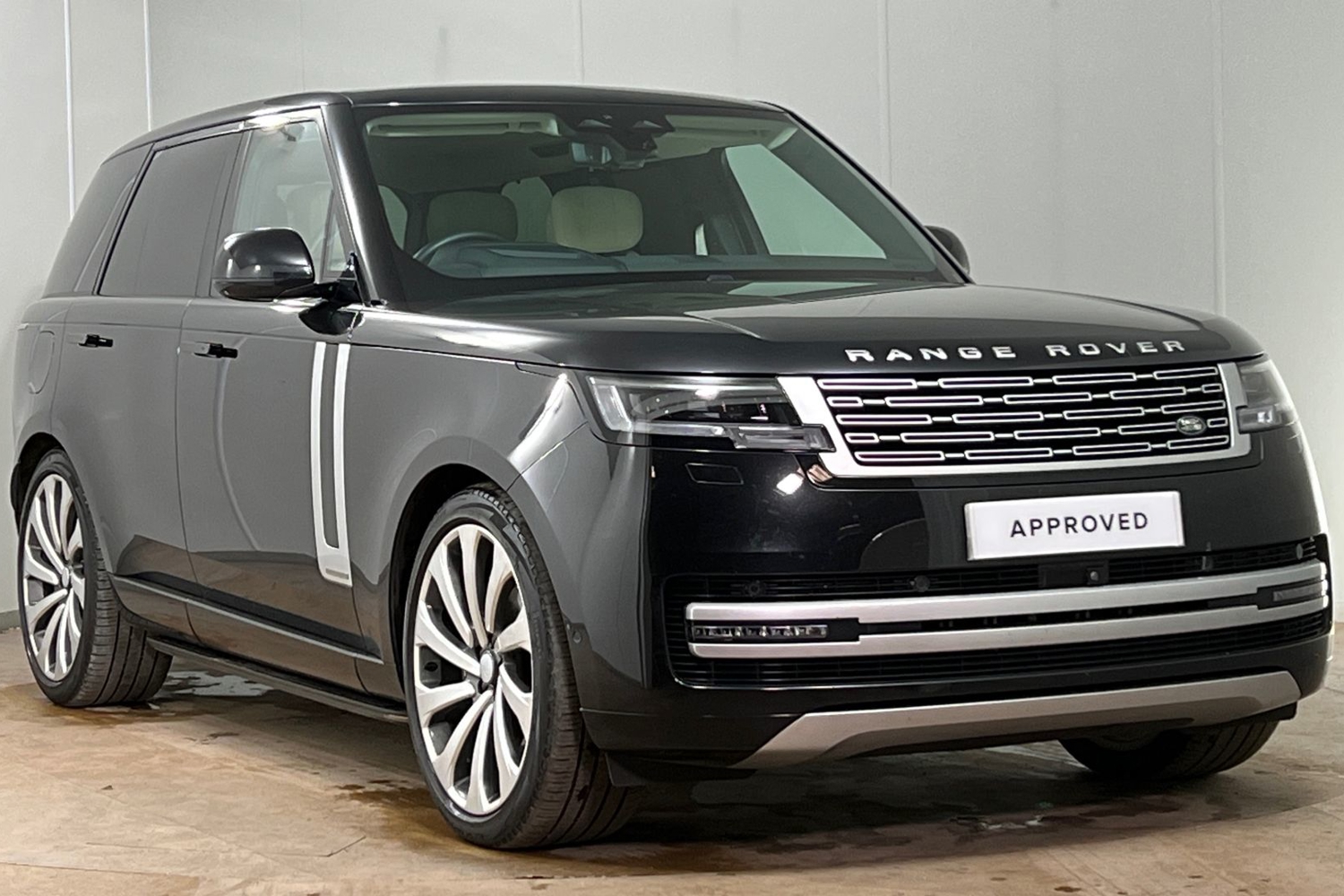 Main listing image - Land Rover Range Rover