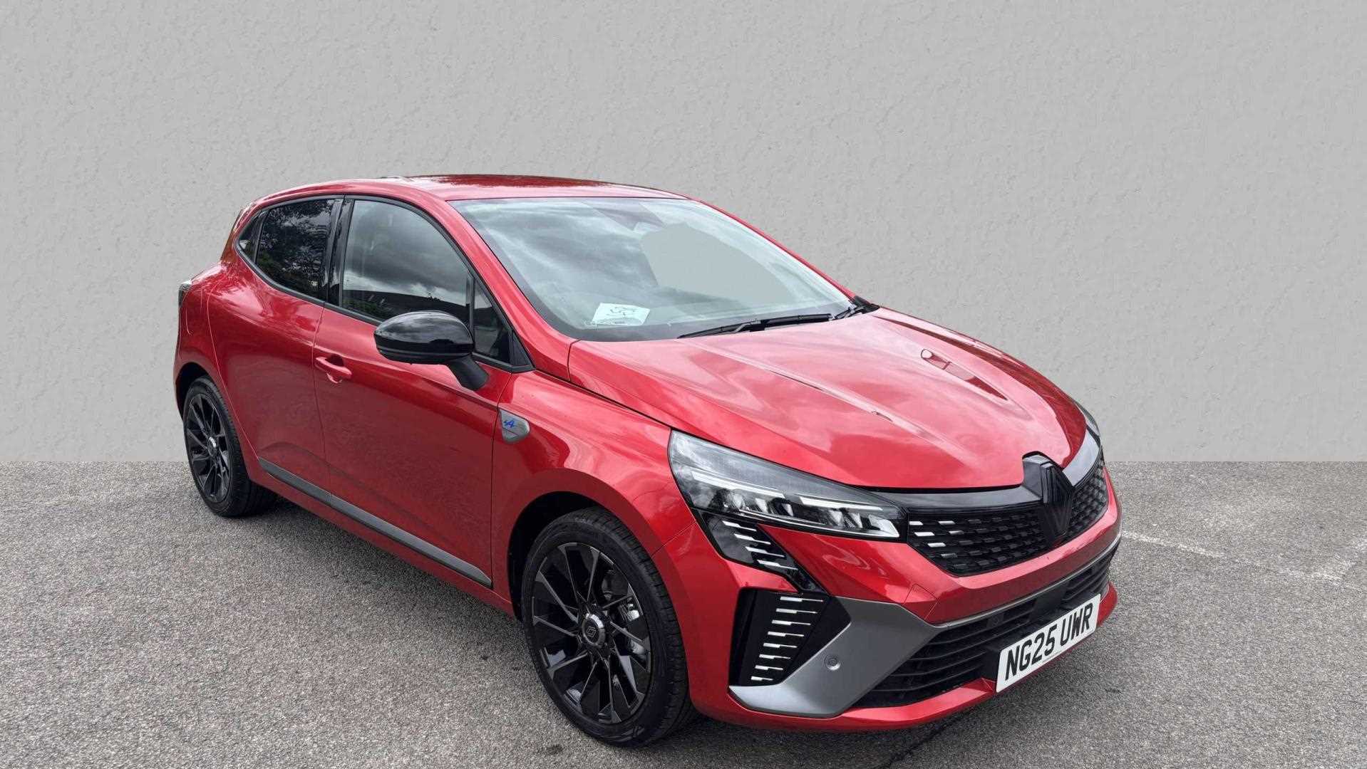 Main listing image - Renault Clio