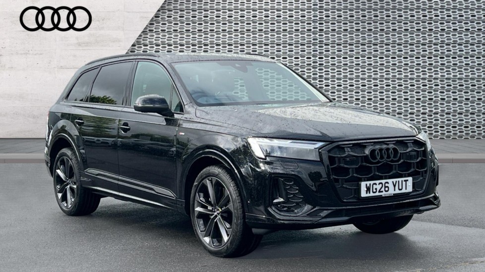 Main listing image - Audi Q7