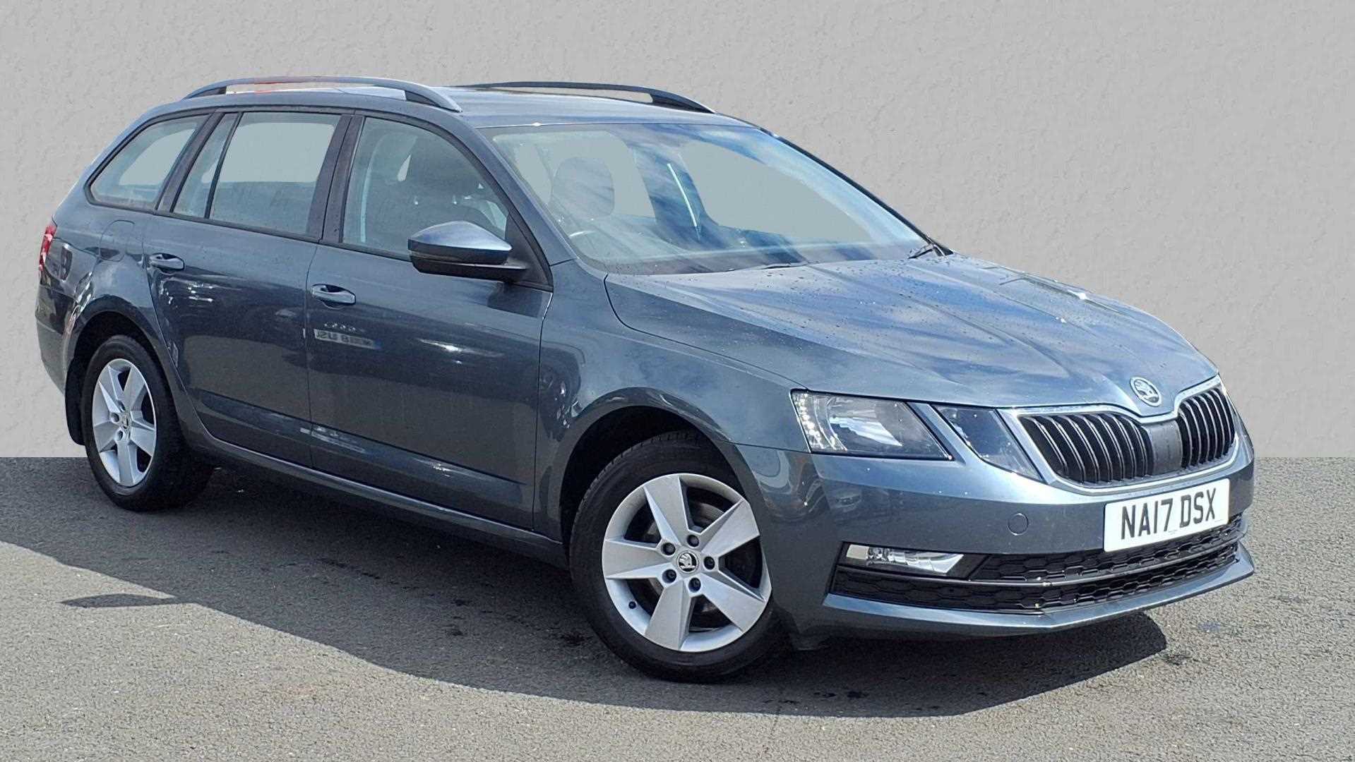 Main listing image - Skoda Octavia Estate