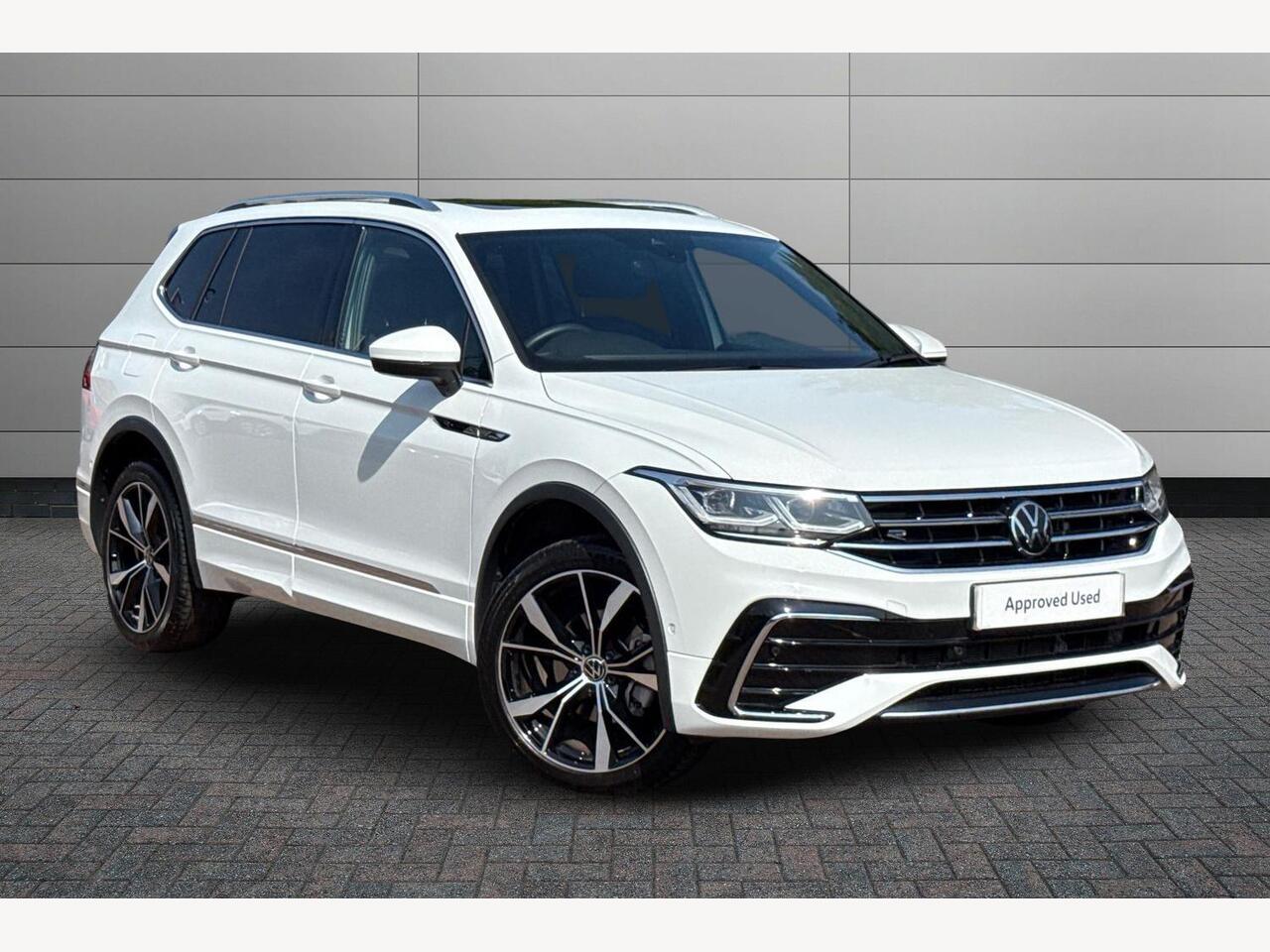 Main listing image - Volkswagen Tiguan Allspace