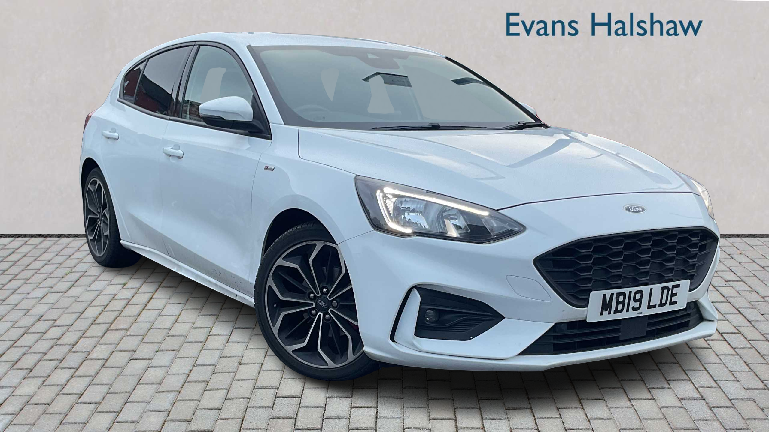 Main listing image - Ford Focus