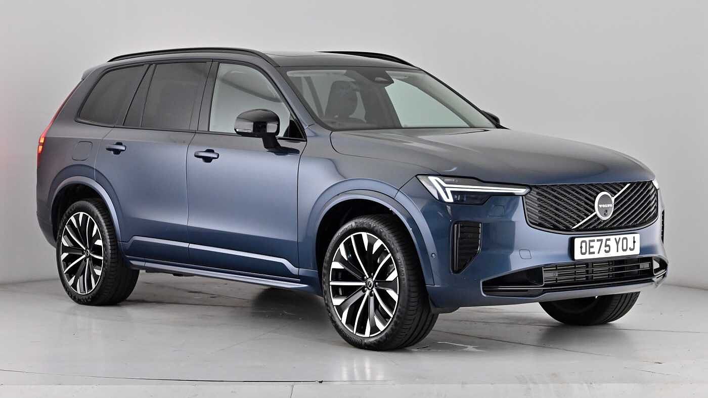 Main listing image - Volvo XC90