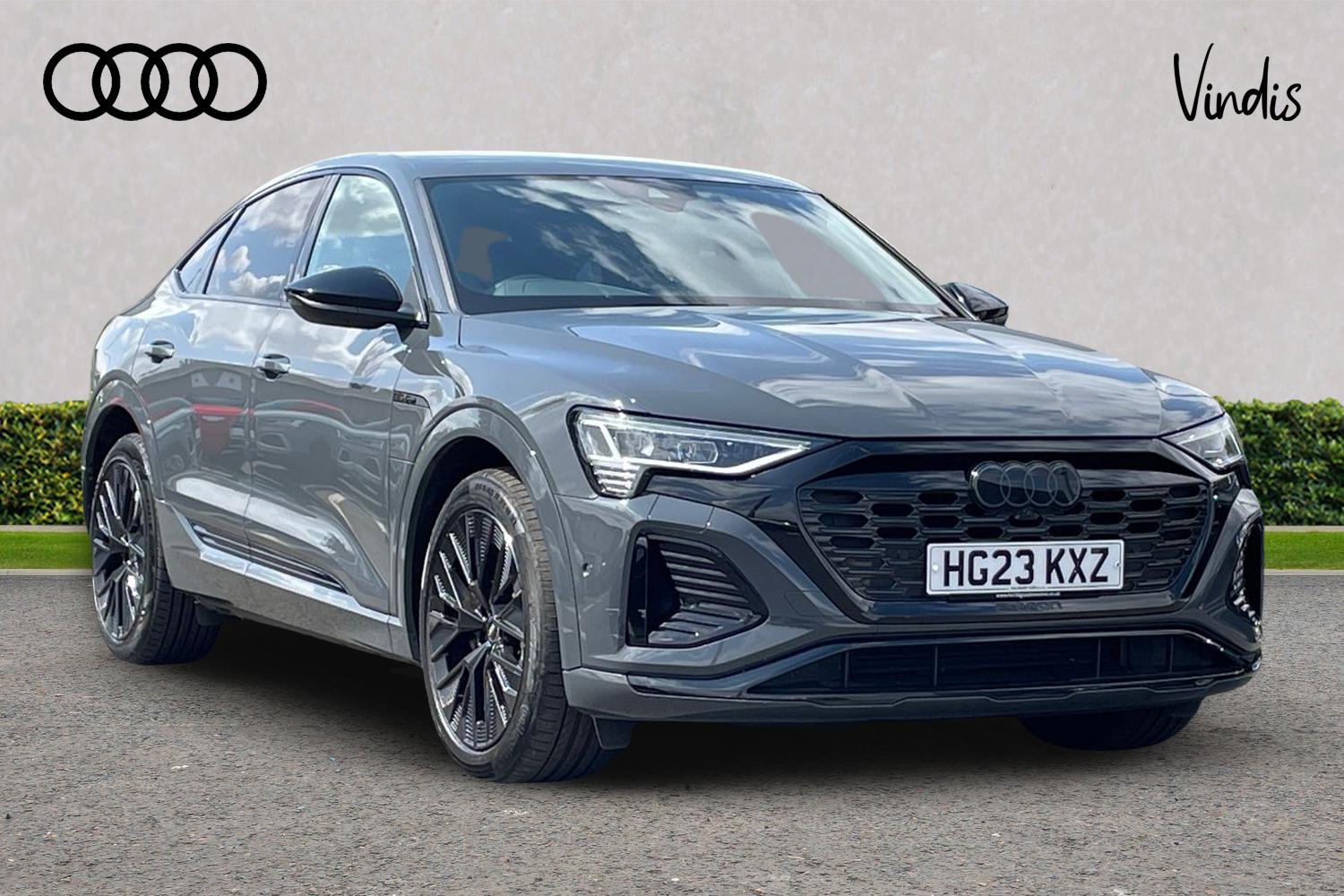 Main listing image - Audi Q8