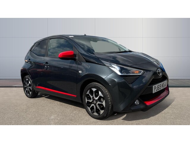 Main listing image - Toyota Aygo