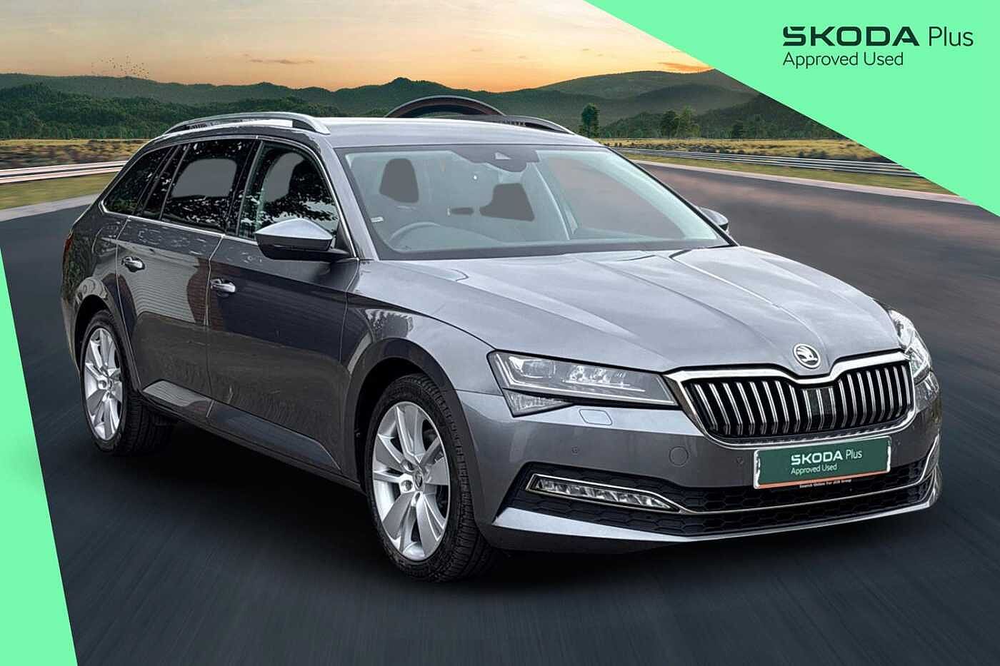 Main listing image - Skoda Superb Estate