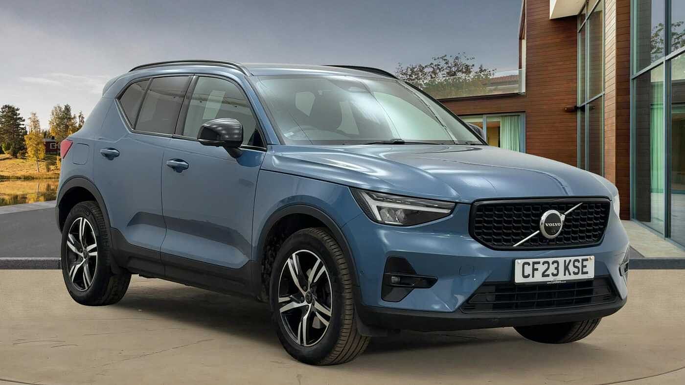 Main listing image - Volvo XC40