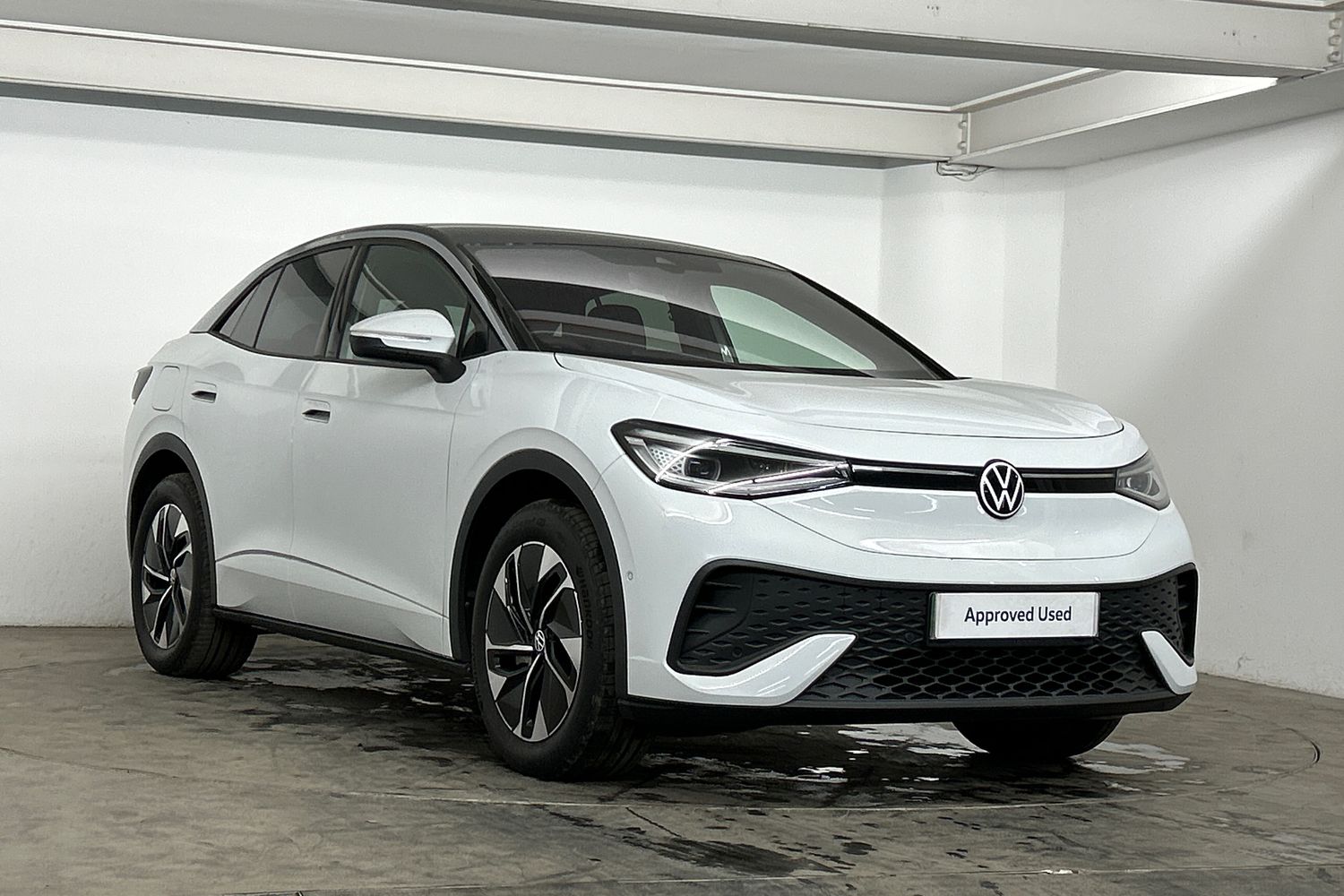 Main listing image - Volkswagen ID.5