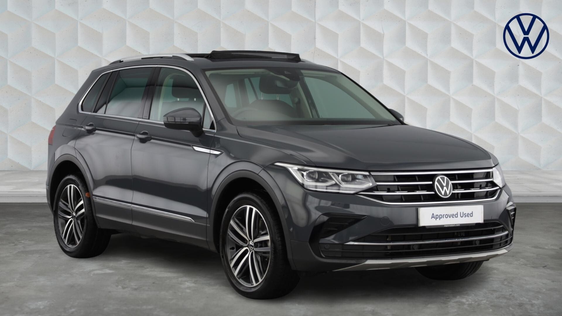 Main listing image - Volkswagen Tiguan