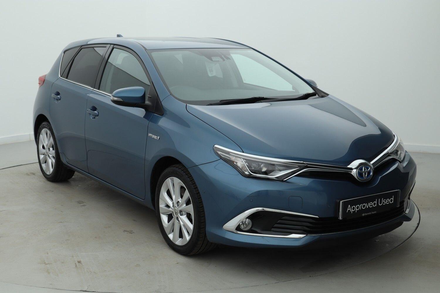 Main listing image - Toyota Auris