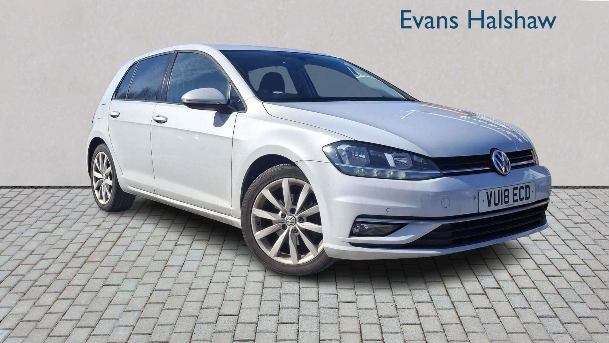 Main listing image - Volkswagen Golf