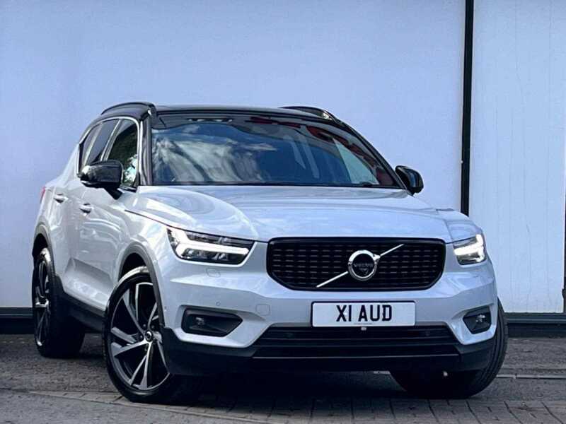 Main listing image - Volvo XC40