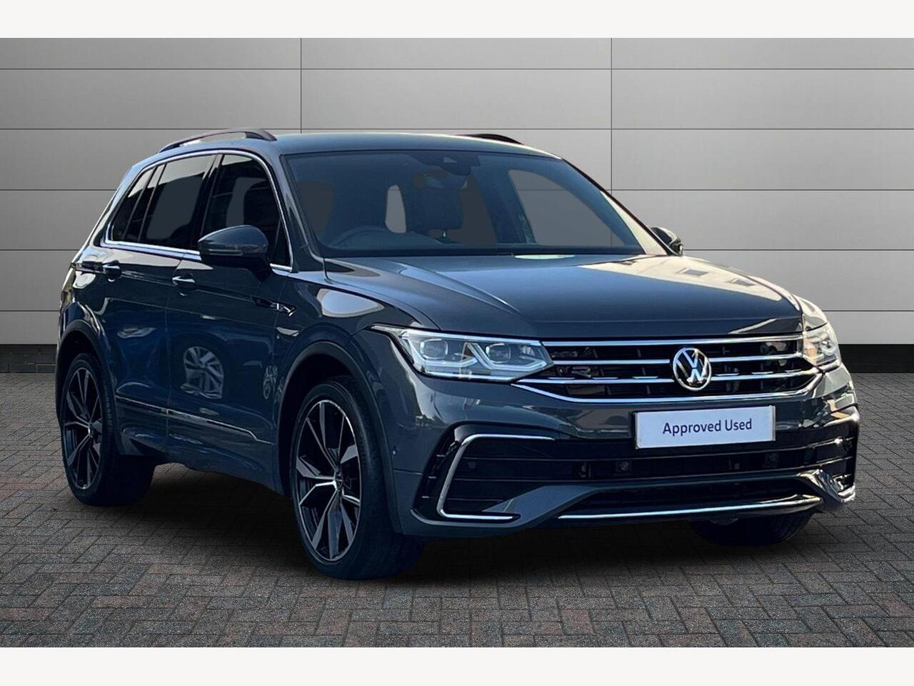 Main listing image - Volkswagen Tiguan