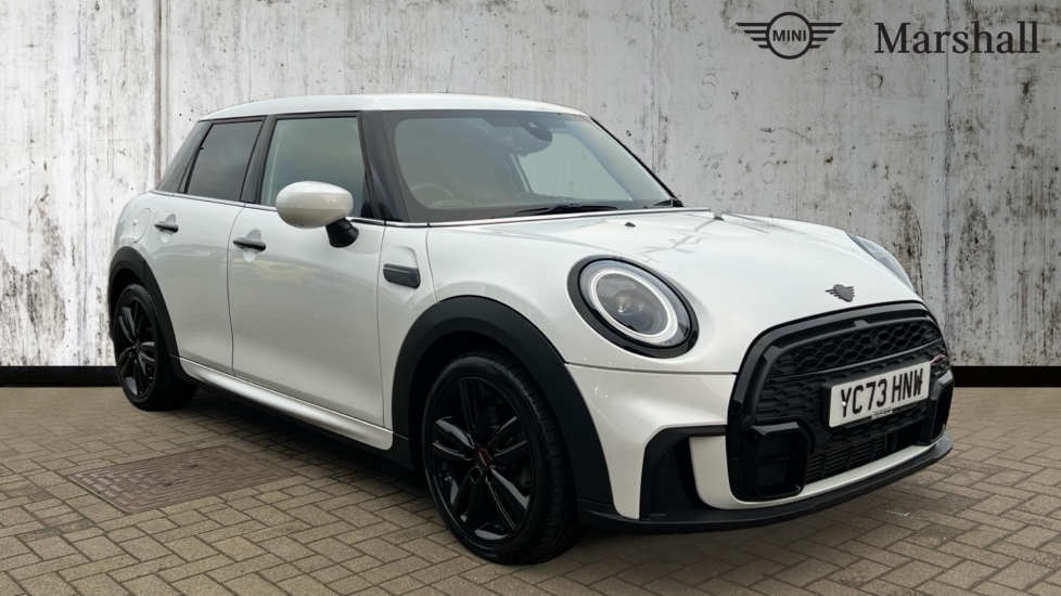 Main listing image - MINI Hatchback 5dr