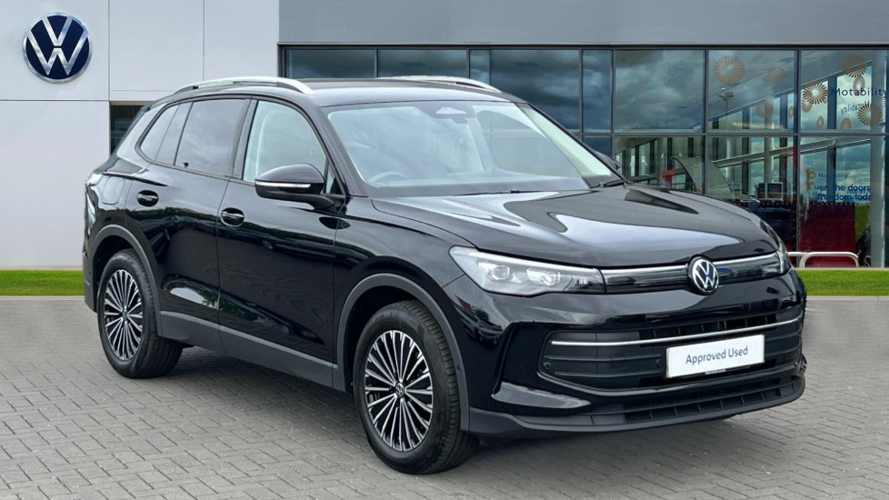 Main listing image - Volkswagen Tiguan