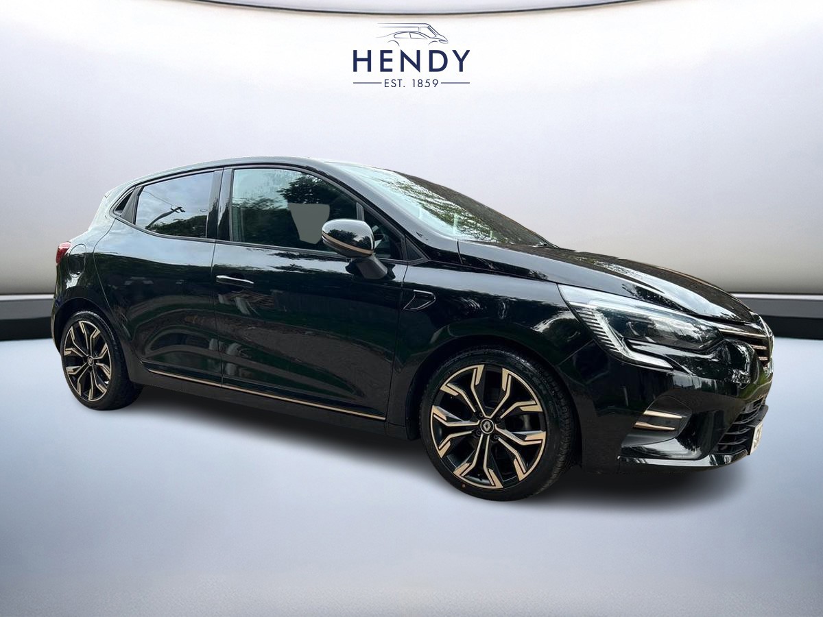 Main listing image - Renault Clio