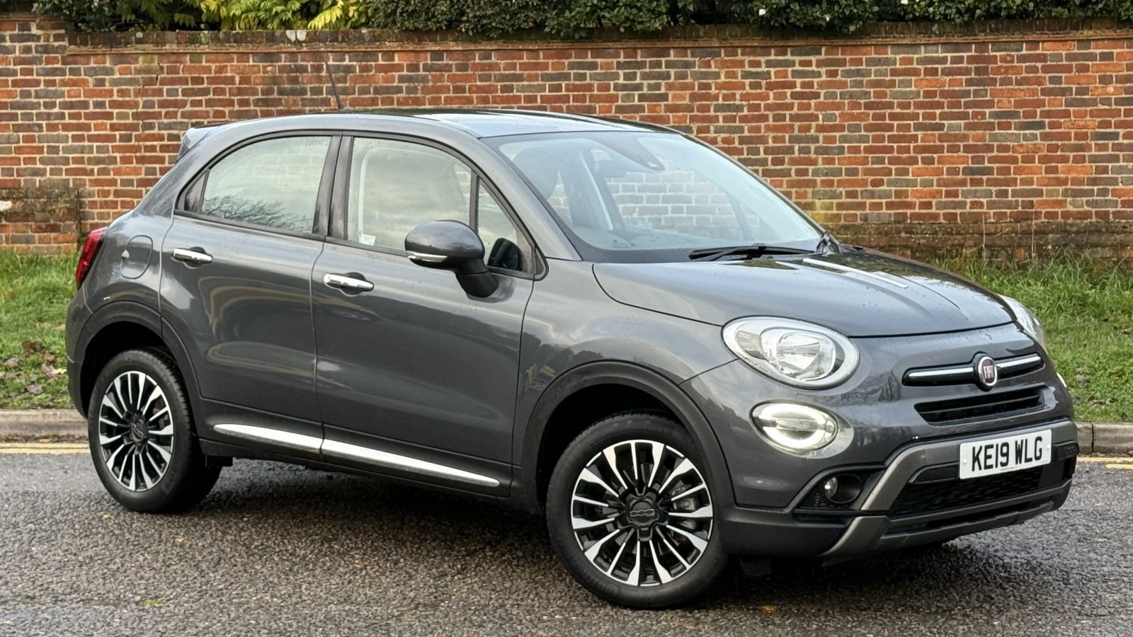 Main listing image - Fiat 500X