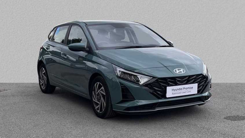 Main listing image - Hyundai i20