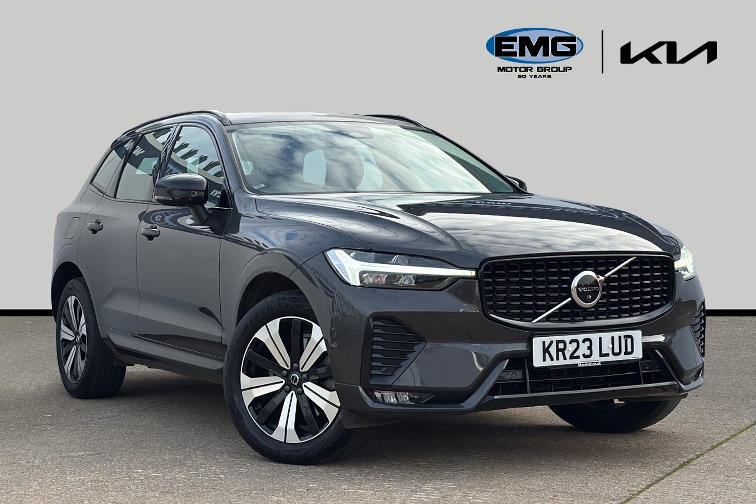 Main listing image - Volvo XC60