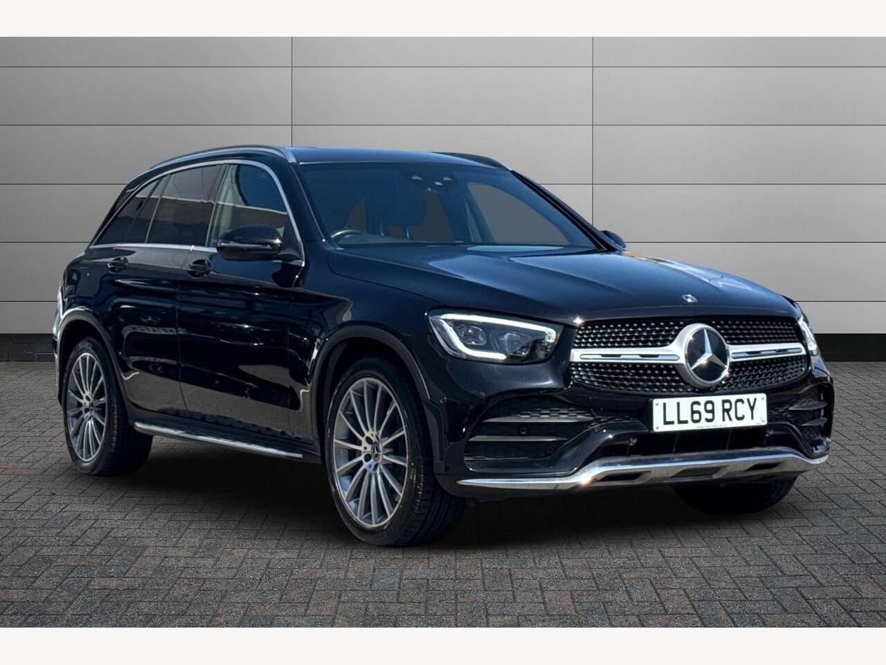 Main listing image - Mercedes-Benz GLC