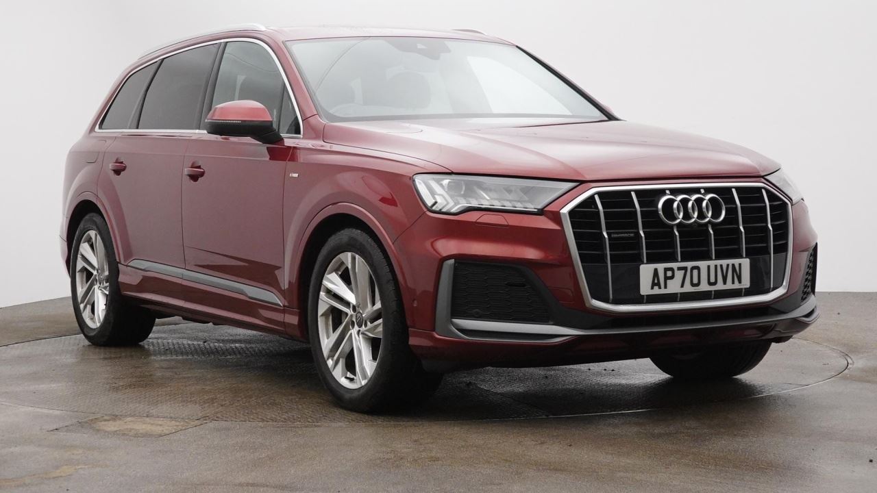 Main listing image - Audi Q7