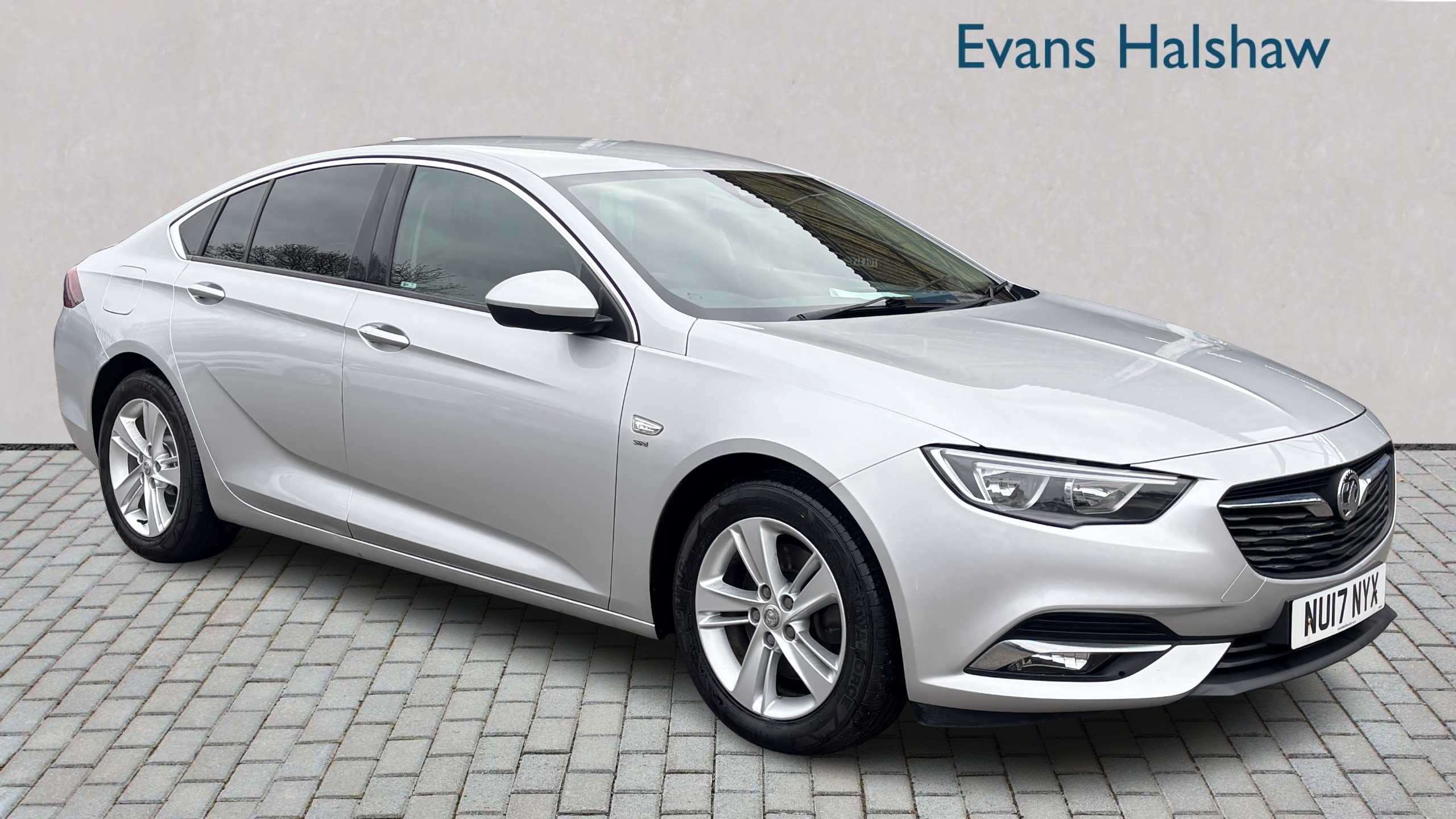 Main listing image - Vauxhall Insignia