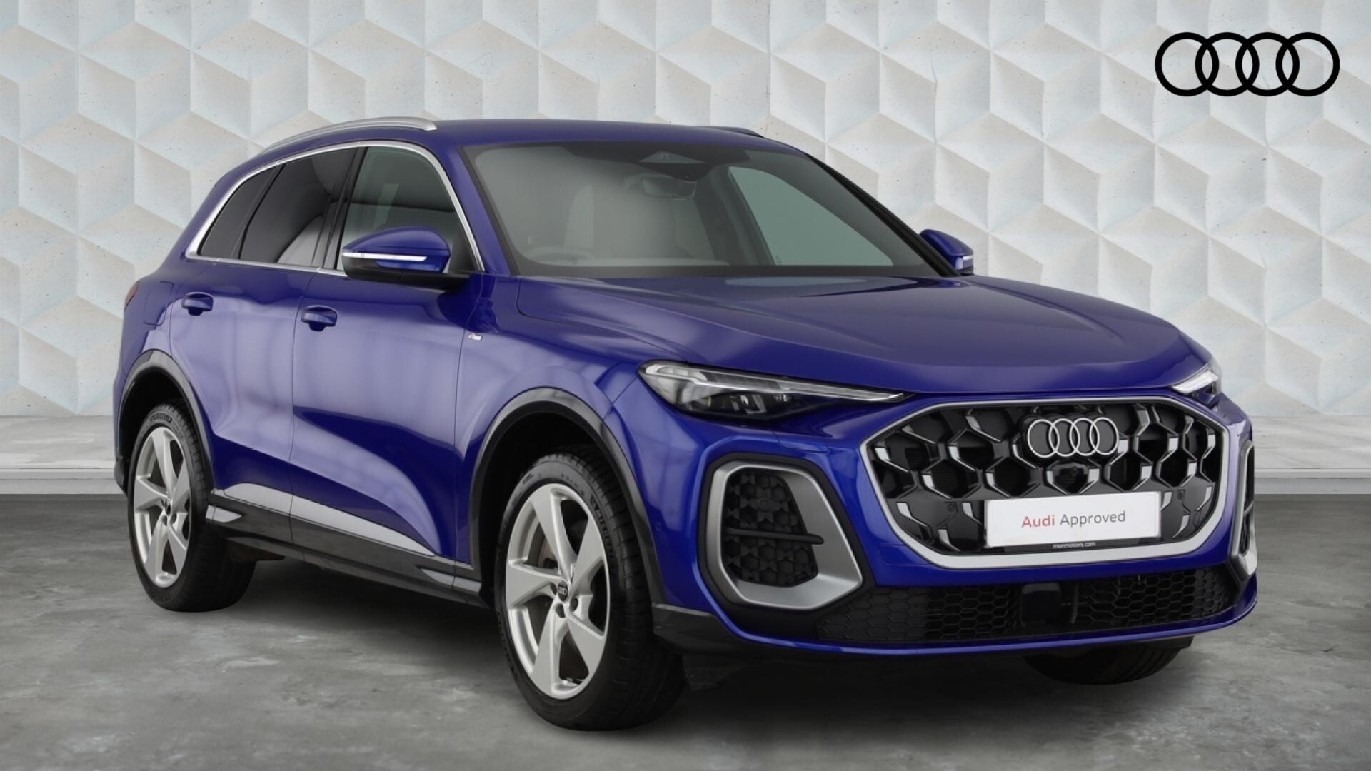 Main listing image - Audi Q5