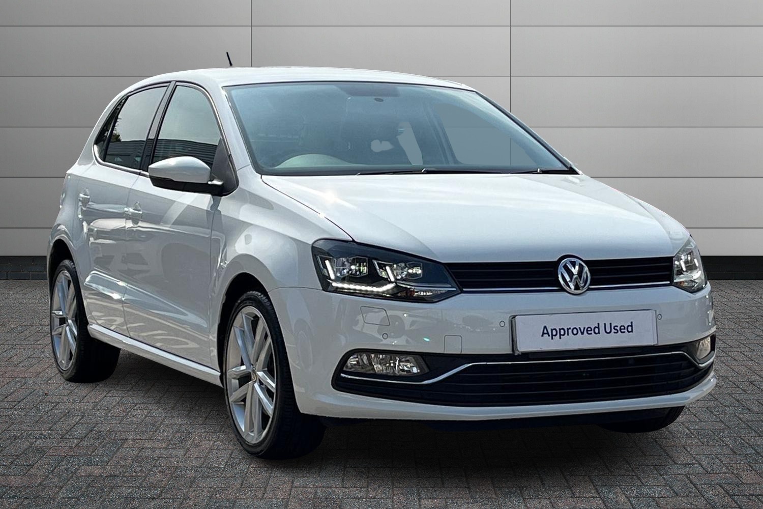 Main listing image - Volkswagen Polo