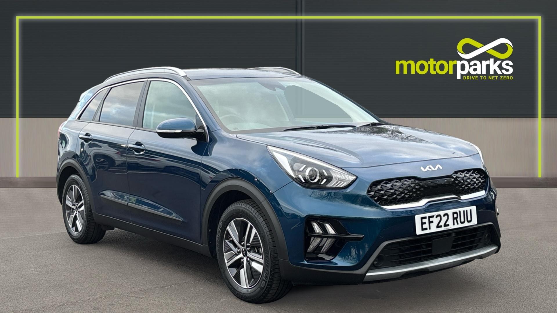 Main listing image - Kia Niro