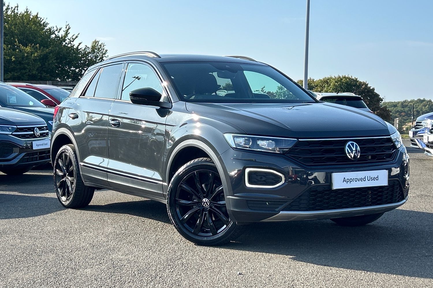 Main listing image - Volkswagen T-Roc