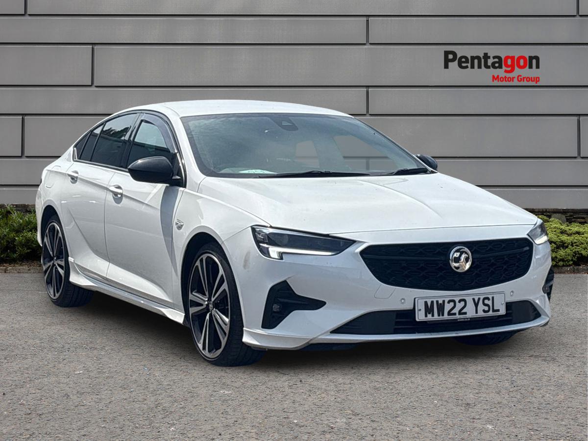 Main listing image - Vauxhall Insignia