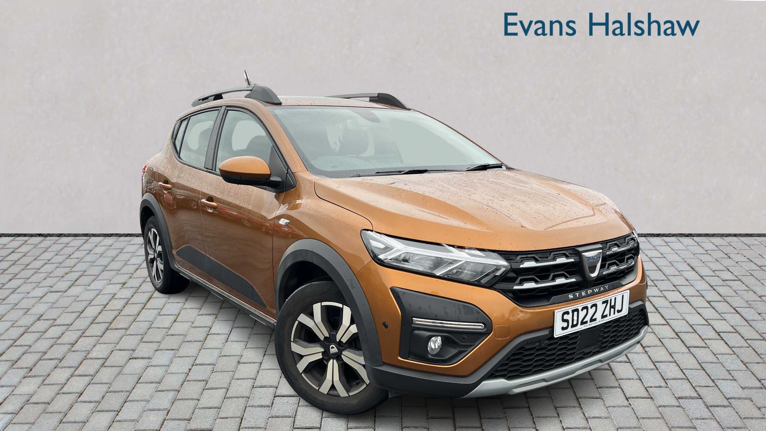 Main listing image - Dacia Sandero Stepway