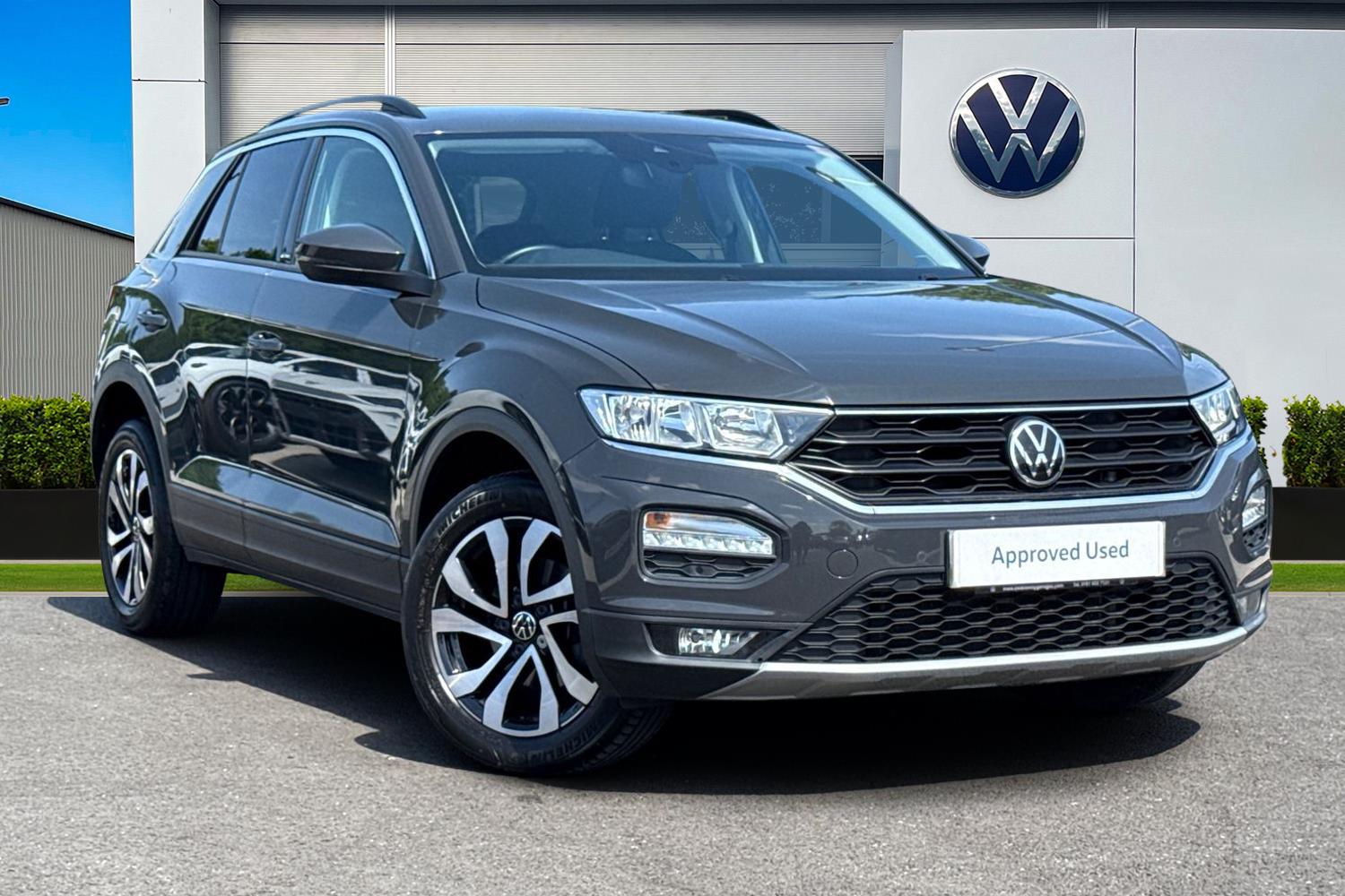 Main listing image - Volkswagen T-Roc